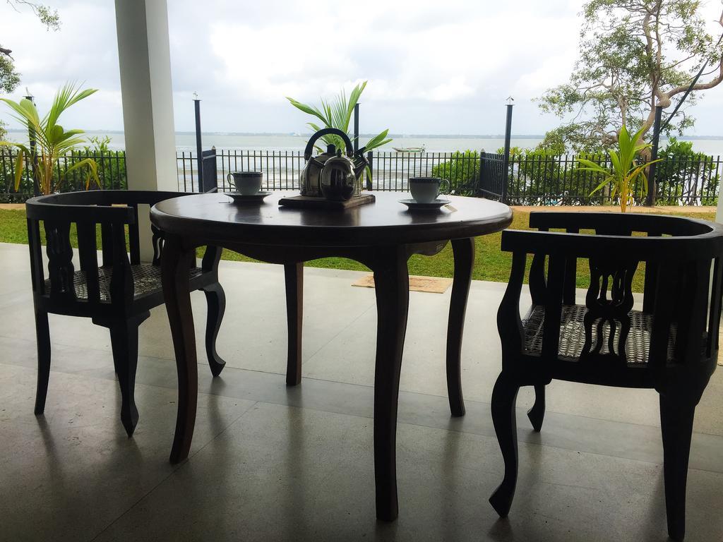 Negombo Holiday Home Luaran gambar