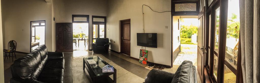 Negombo Holiday Home Luaran gambar