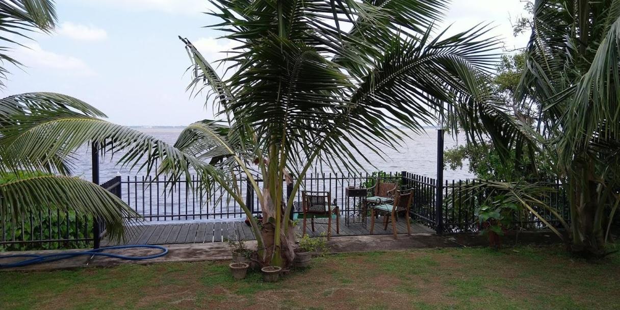 Negombo Holiday Home Luaran gambar