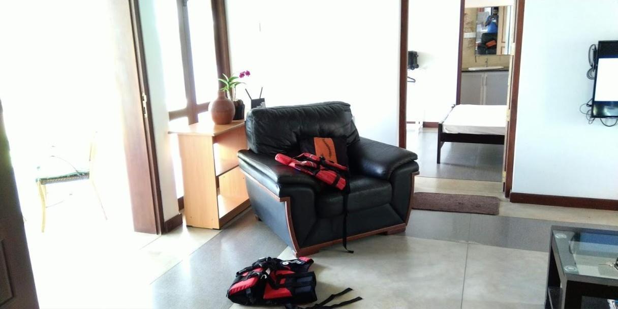 Negombo Holiday Home Luaran gambar
